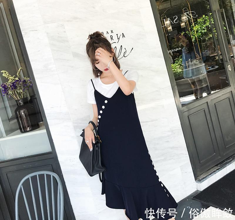  设计：简约显高级感的港风连衣裙，这样穿百搭又有气质！
