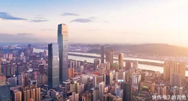 湖南美女最多的城市，不是怀化也不是衡阳，而是一座“网红”城市