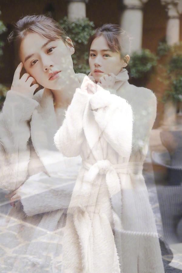 俏皮可爱又优雅妩媚！《潮我看齐》之马思纯：难道只用简单的笑容