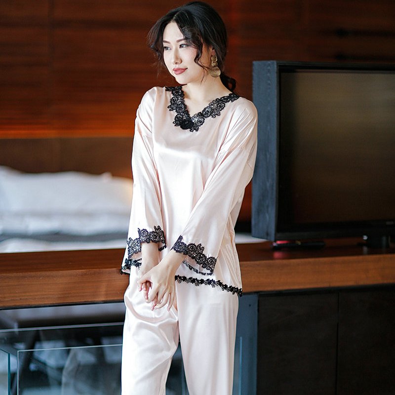 这几款睡衣真是居家必备啊，舒适清凉还迷人，在家也要打扮成女神