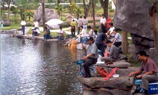  [适合]初夏什么天气适合钓鱼？新手选择晴天，而专家只选择这种天气