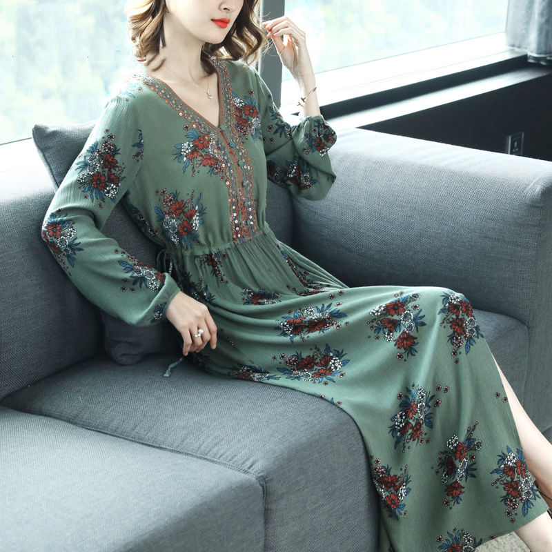 让男人移不开眼的女神新穿搭!简直美的让人一步三回头