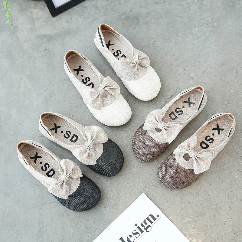 倘若你个子高，又不喜欢穿高跟鞋，建议试下时髦单鞋，舒适又养脚