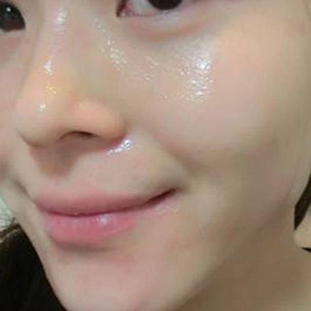 夏天用“食盐”洗脸，有这么多好处？现在知道还不晚，赶紧试试