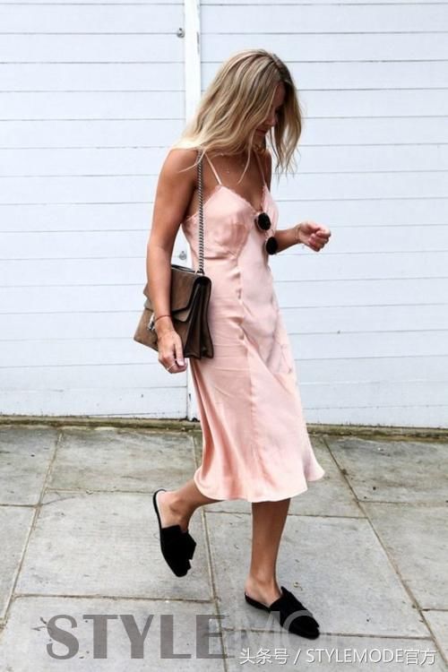 今年最火的连衣裙，惊艳你的款，安排!