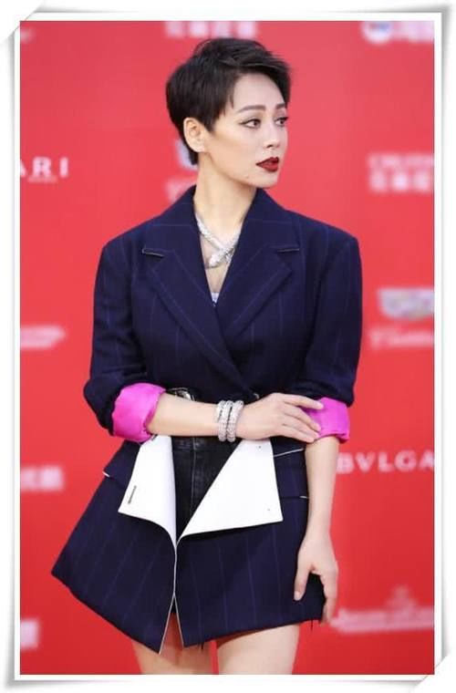 当46岁宁静遇上46岁陶虹，终于见识到野性美和天然美的差距有大了