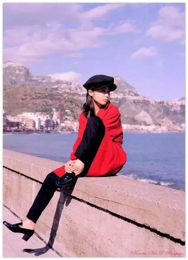 看完80、90年代的日本时尚，美的让我想穿越时光……