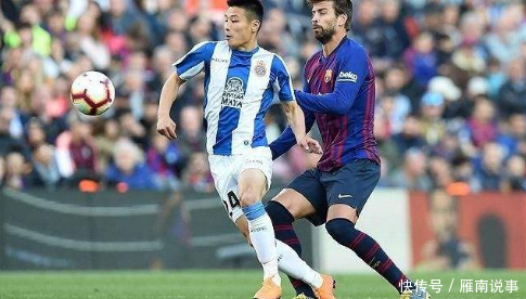 武磊在西班牙人混的风生水起,家人和睦,表现不