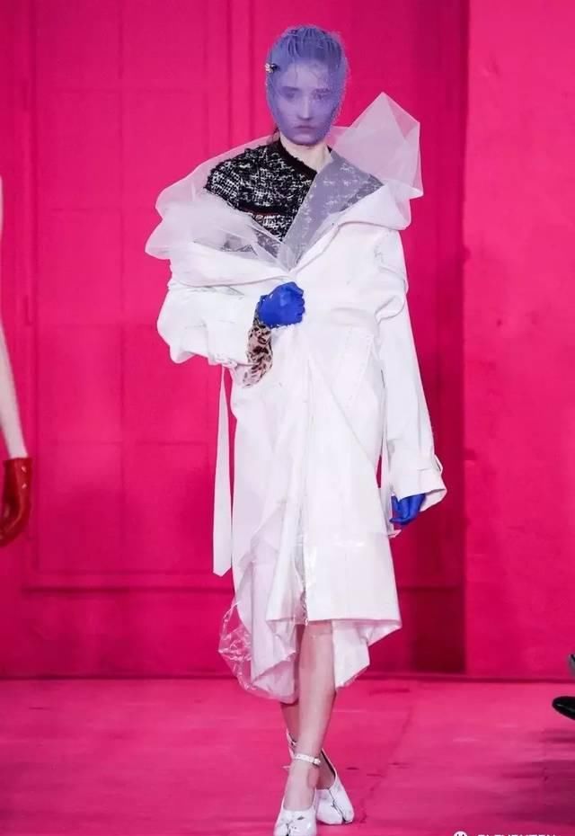  「国际时装」2020春夏高定——Maison Margiela 舞会后的宿醉