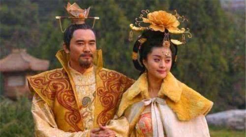  「日夜」唐玄宗日夜独宠杨贵妃，盛宠11年之久，为何没有生下一个孩子？