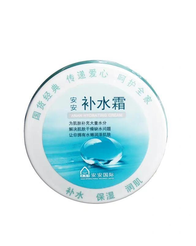  『重视』睡觉时，涂面霜好还是涂睡眠面膜好？别不重视