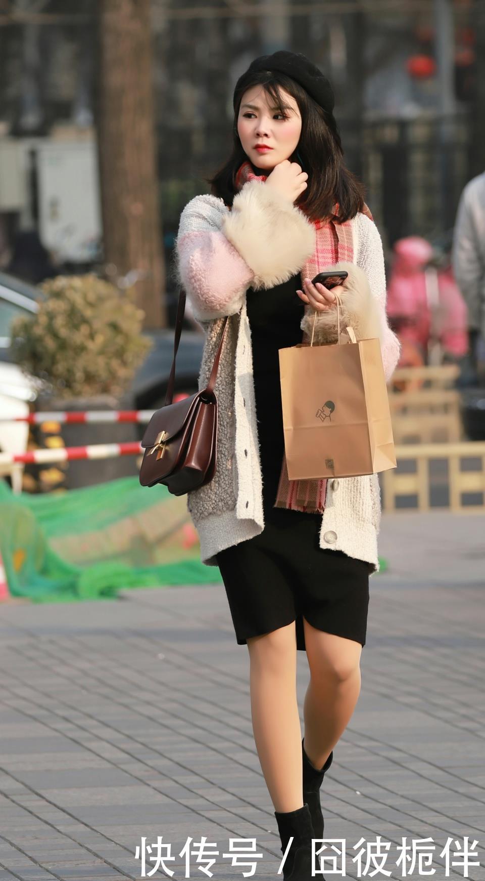 「 气质」一种异域风情的气质魅力，你喜欢吗，街拍：小姐姐长得好洋气