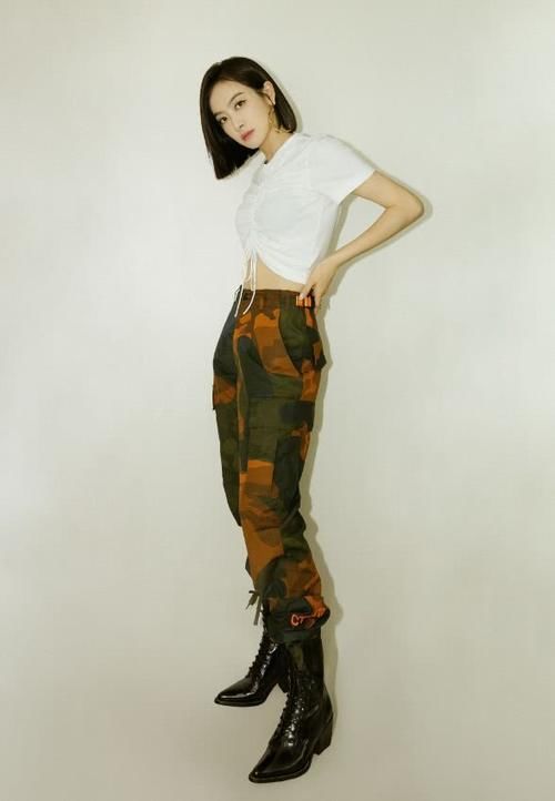 宋茜穿15厘米恨天高，却被“蚯蚓脚”抢了风头，这脚还能看？