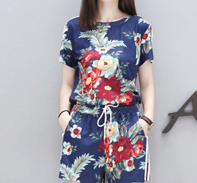 夏天穿搭女装修身版型 t01d898da93f3ff9cf3.jpg