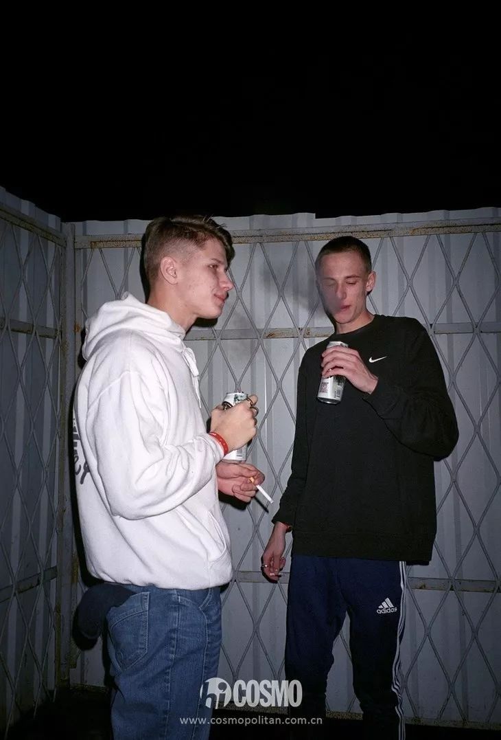 俄罗斯的时装可比足球好看多了，比如维特萌