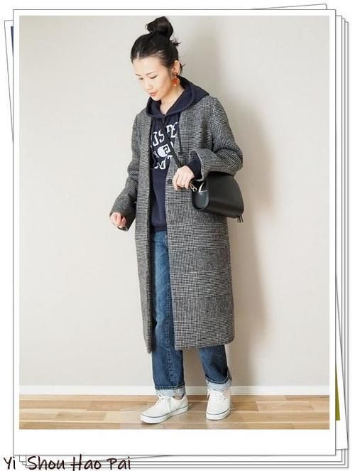  『海军蓝风连帽卫衣』能穿3季的万能搭配单品！海军蓝连帽卫衣的多种造型示范