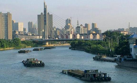 中国发展最“快”新一线城市，号称为最宜居城市，网友：快去买房