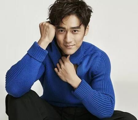 蒋劲夫首次公开恋情，难道是被此前的GAY传闻刺激到了么？