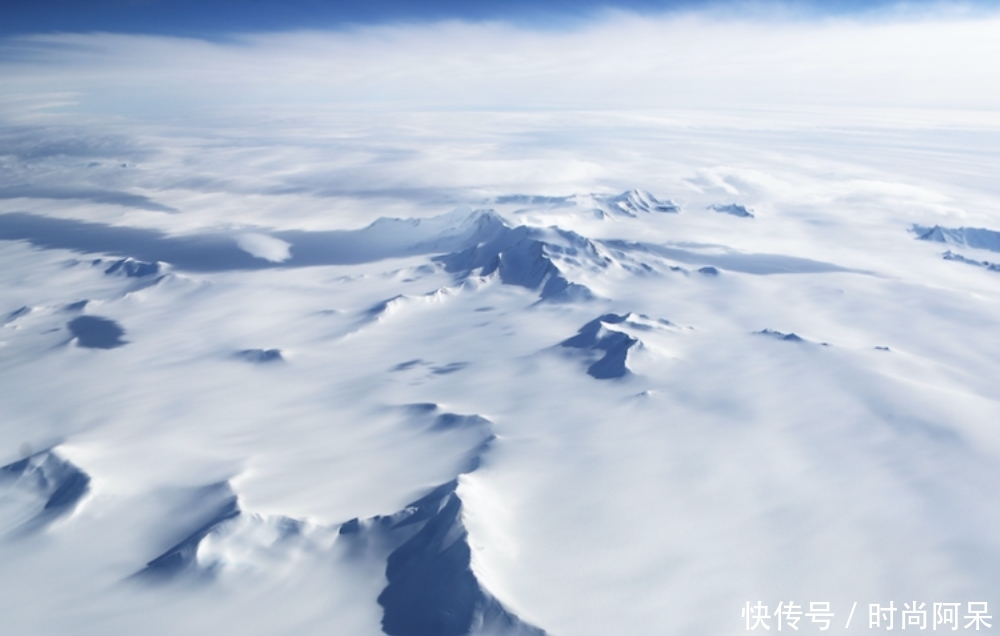 从有毒的沙漠到炽热的火山：这是地球上10个最极端的旅游目的地！