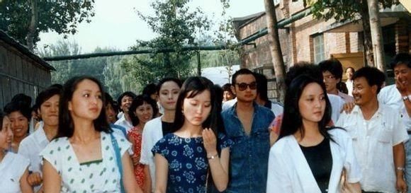 #老照片#陈晓旭这么美原来她有一个高颜值妈妈几张老照片看尽她简短一生