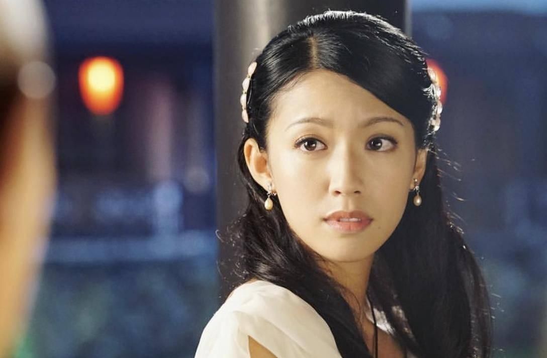 『嘲像』曾被网友嘲像建筑工人没有星味 29岁tvb花旦独眼造型现身新剧拍摄