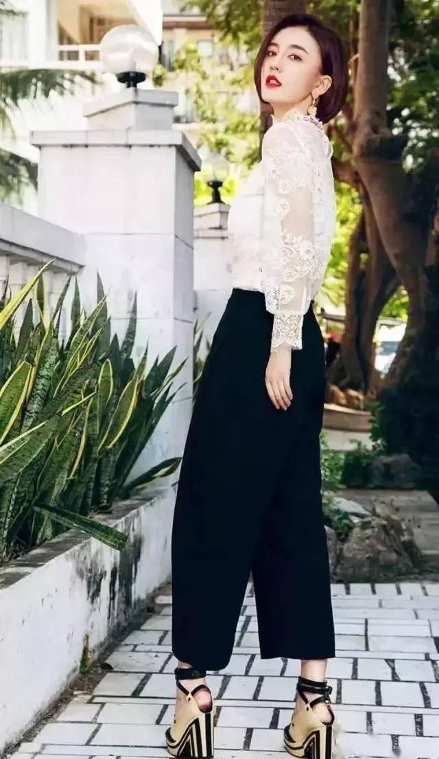  『女人』真正会穿衣的女人，都知这四大显高瘦的穿衣套路！