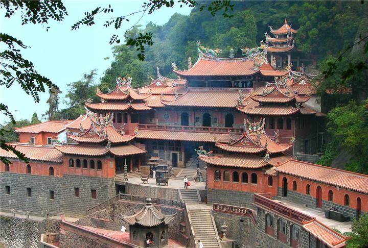  【吃香】福建省最吃香的城市，不是厦门和省会，未来有望成为新一线城市