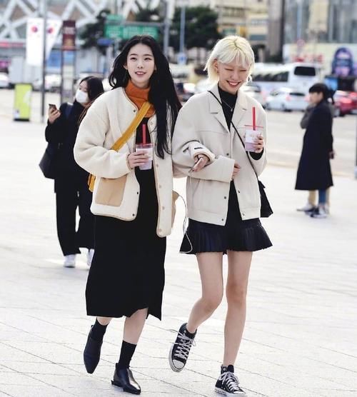 拍摄■韩国姑娘街拍有多美?直击首尔街头拍摄现场,感受惊艳的视觉效果
