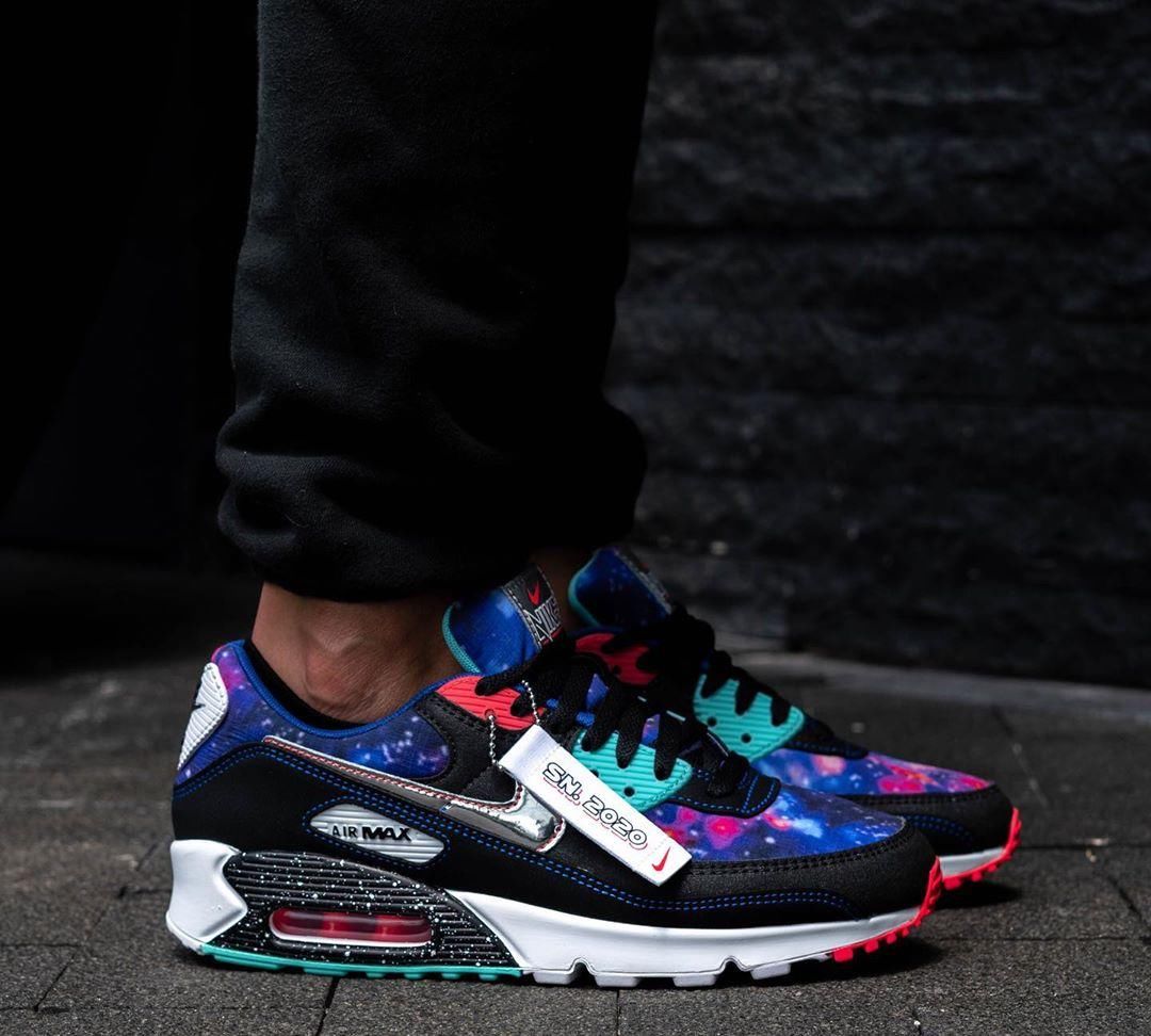  [Max]迷人的超人气星空主题！这双Air Max 90上脚真不错