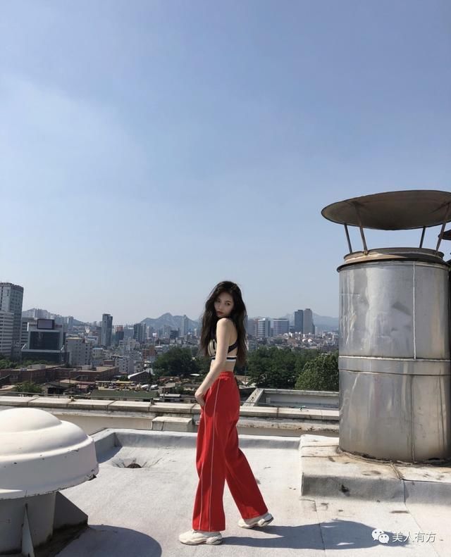 金泫雅｜19禁的性感小野马回归了，她为何如此迷人？