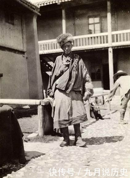  #清末#一组清末时期的高清老照片，反映出当时当地的生活