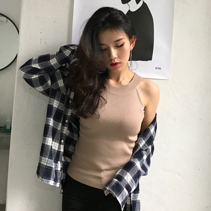 丰满女人简直美炸了!看看人家城里的姑娘怎么穿，让人脸红