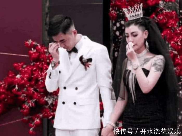 抖音“黑纱新娘”私下竟长这样, 纯素颜照曝光, 网友: 活该你幸福