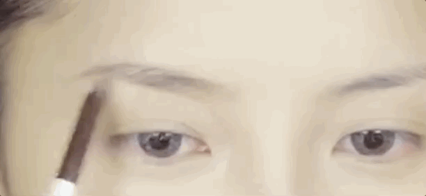 璎珞如懿带火的柳叶眉，到底适不适合你？