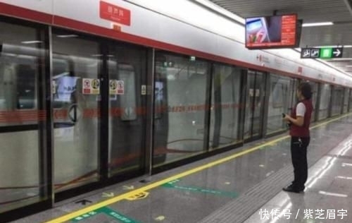  地铁@国内地铁挖那么深，为啥没见土运出来？看完明白了