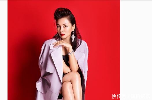 刘涛脱掉长裙后美丽一秒攻破，气质全无！网友直呼这腿辣眼睛！