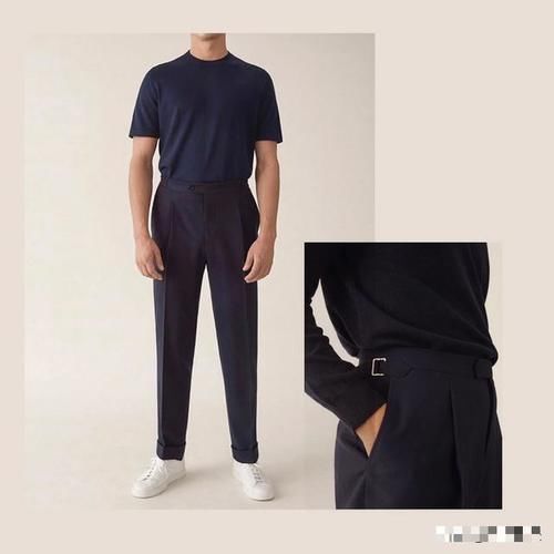  #卡其裤#卡其裤的另一个名字叫Chinos,改良后的版型跟西裤一样高级