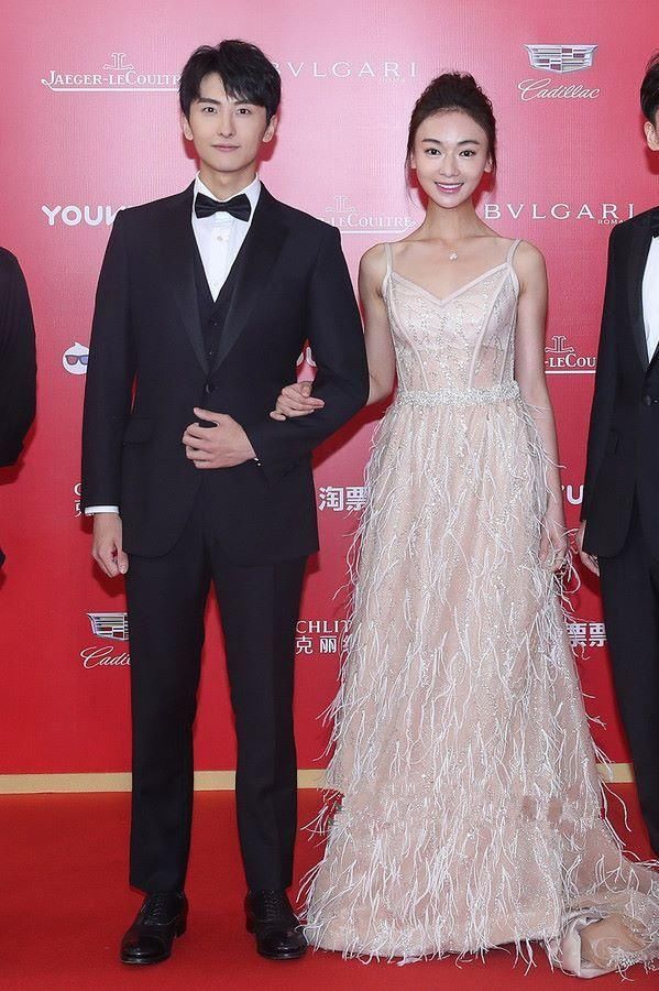 “魏璎珞”有刘海像换了一个人，好看了不值一百倍！