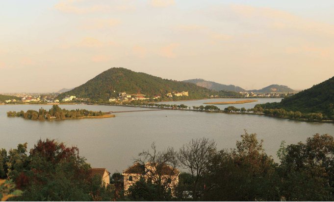 中国很有钱的一个省份，其中工资最高的是这五座城市