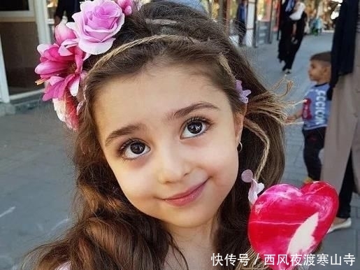  [辞职]6岁伊朗小女孩，颜值碾压众人，爸爸辞职当贴身保镖？