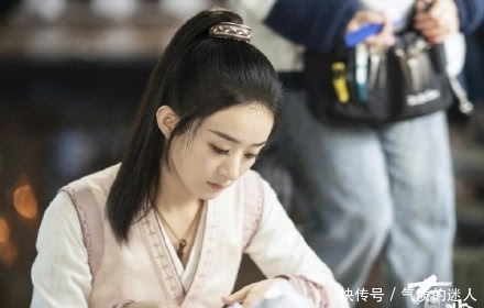  _0《春日宴》原作亲自发博，八部小说都将影视化，房子塌了一大片