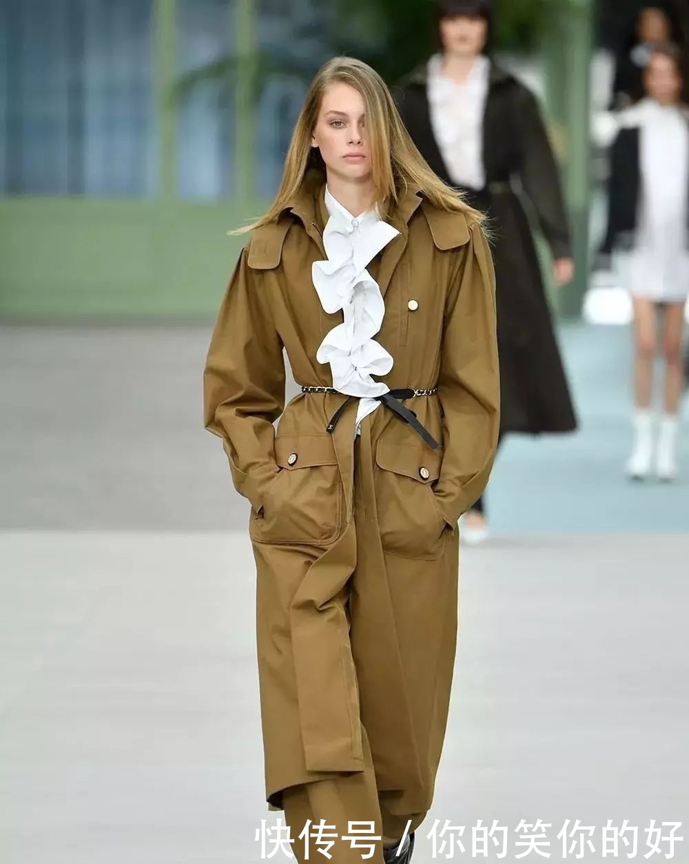 「旅程」搭乘 CHANEL 巴黎皇宫火车,开启通往新时代的旅程