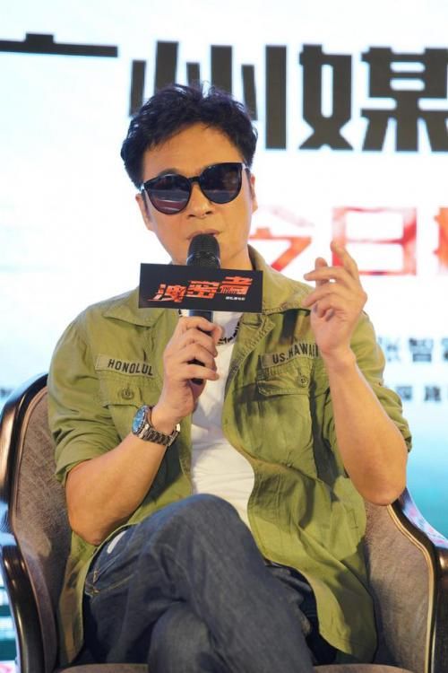 吴镇宇大方回应谣言，认为没有必要给媒体热度