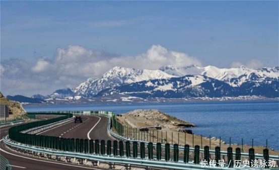 印度游客第一次来中国,一上车就迷茫了:你们管这叫高速?