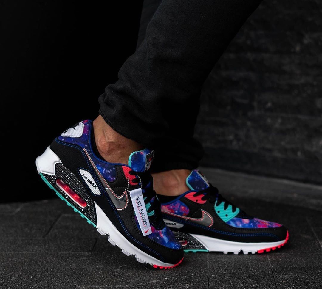  [Max]迷人的超人气星空主题！这双Air Max 90上脚真不错