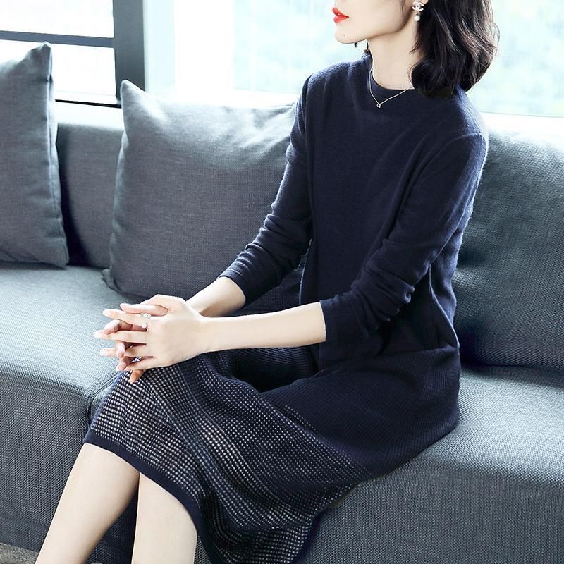 新发现:这“薄款”秋裙，竟比旗袍迷人，比欧货裙还洋气，美极了