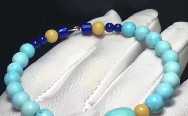  妙用|绿松石小米珠串如何巧搭妙用?