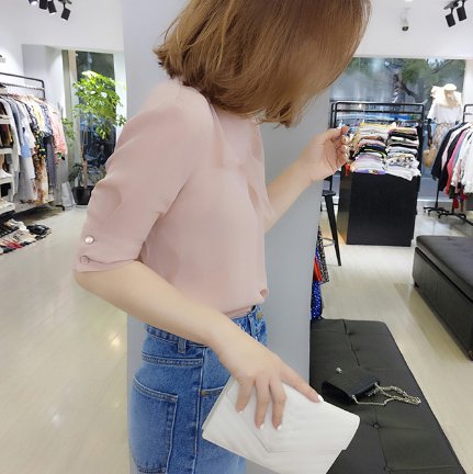 一个女人正不正经?看她这两个地方，就明白了，太有女人味