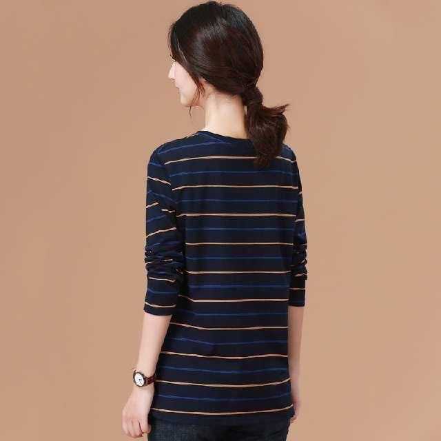 天渐凉别穿裙子，这些卫衣显年轻又好看，四五十女人秋天穿美了