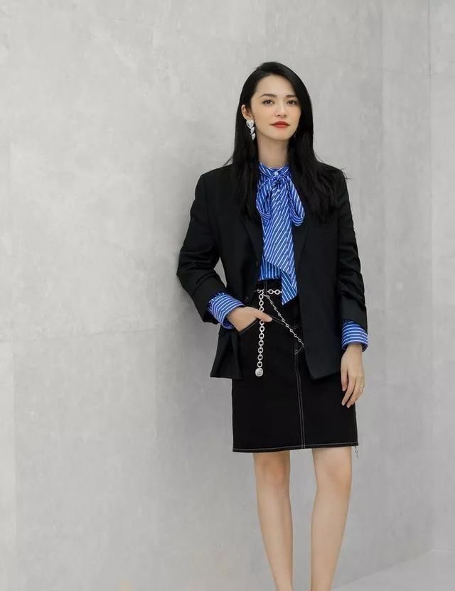  「女人」越来越有气质的女人，穿衣打扮都有这5个特征，老了也是一枝花